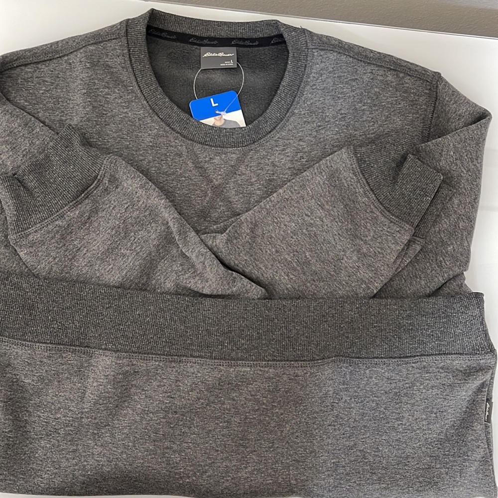 NEW Eddie Bauer Signature Fleece Crewneck Sweatshirt